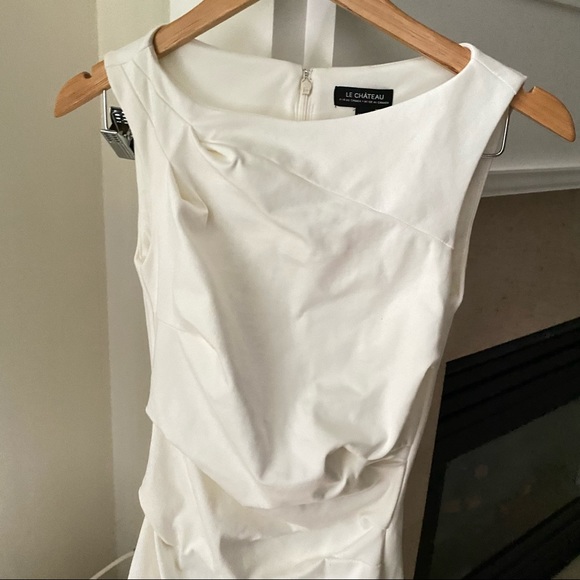 LE CHATEAU White Ruched Pleated Evening Fitted Bodycon Dress - Picture 6 of 15